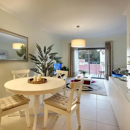 Rooftop Oldtown Apartment Albufeira