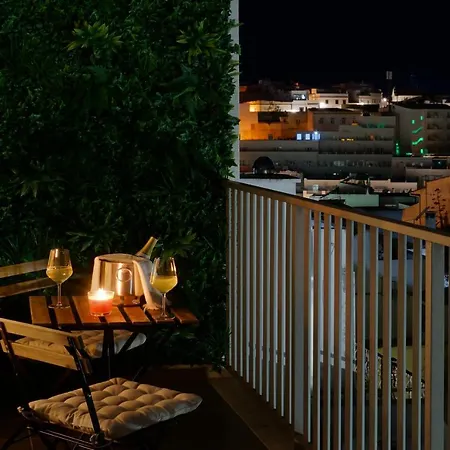 Rooftop Oldtown *