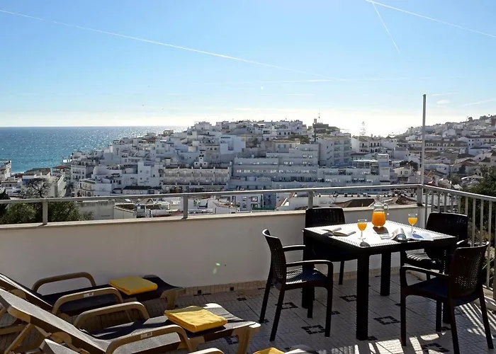 Rooftop Oldtown 알부페이라